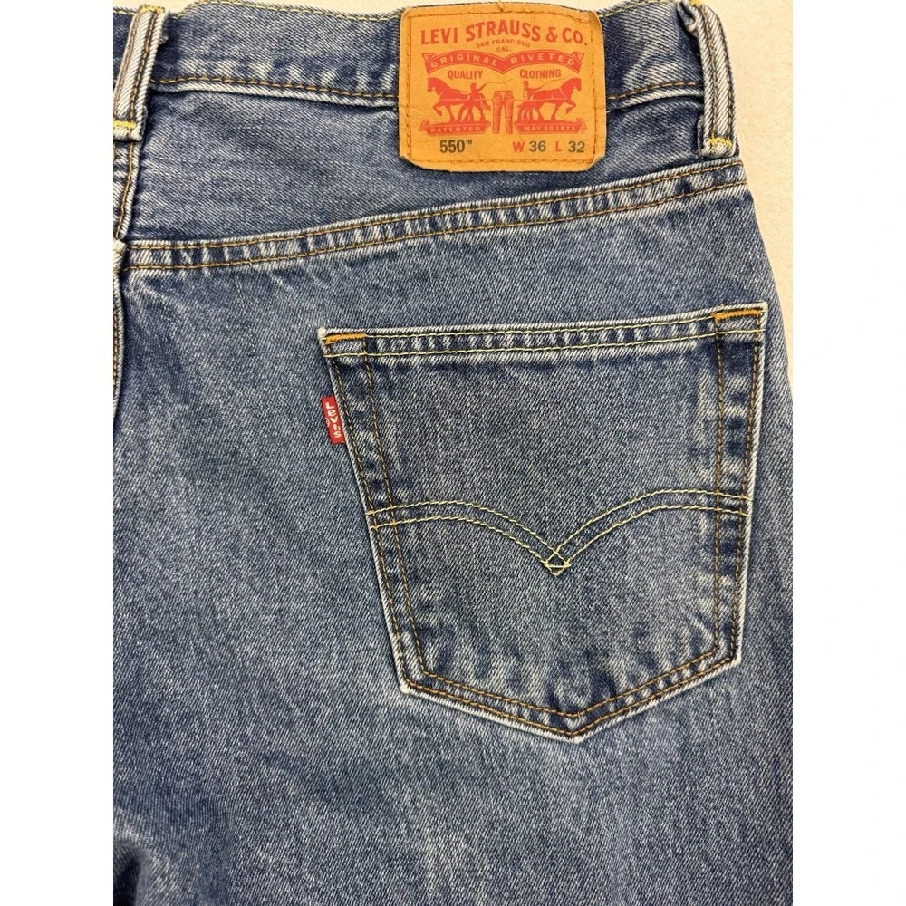 Levis 550 Jeans Men 36x32 Blue‎ Relaxed Fit Straight Tapered Perfect Fade Denim